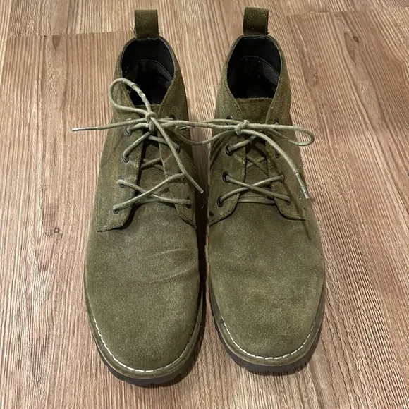 Kenneth Cole // Lace up ankle boot - Picture 3 of 6